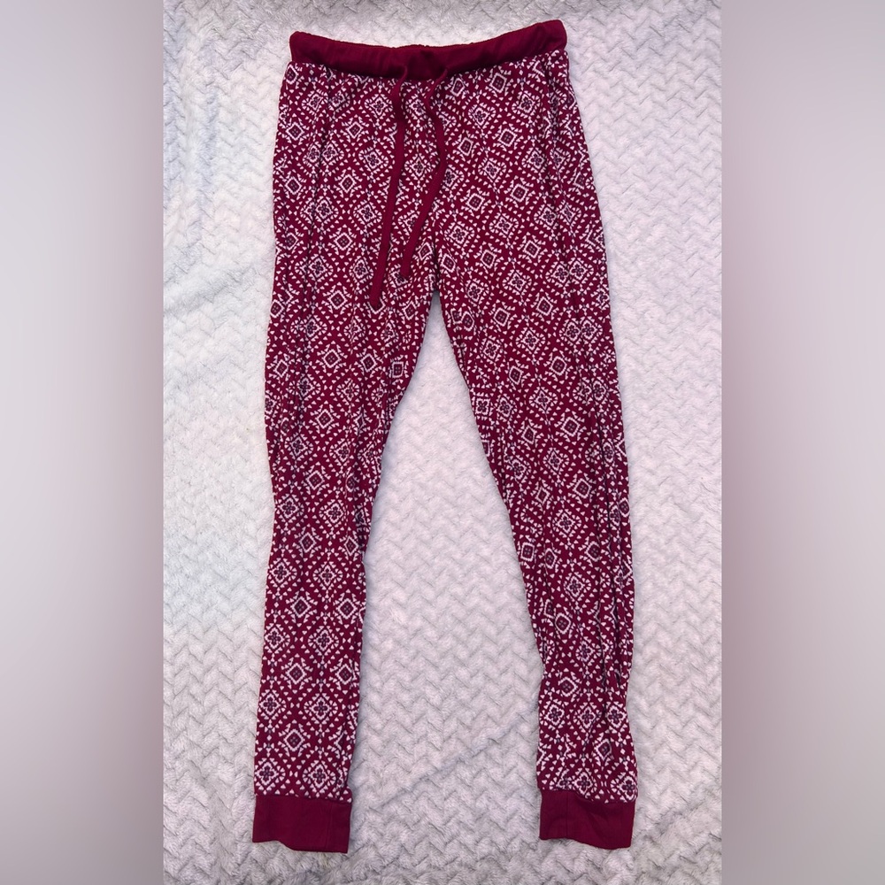 Rae Dunn Festive Red White Soft Cozy Plush Sleepwear Joggers Small Cabincore - Picture 2 of 6